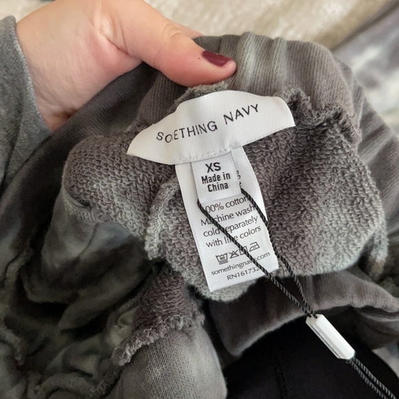 NWT Something Navy Aspen Wide Leg Sweatpants - Picture 4 of 6